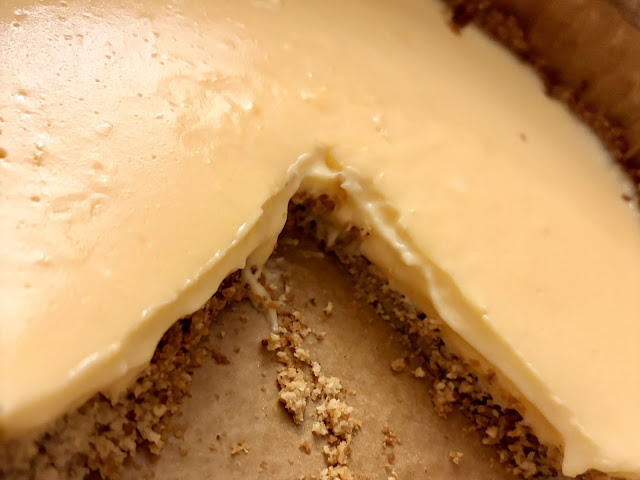 Keto Lemon Pie with Almond Crust – Creamy Texture Close-Up