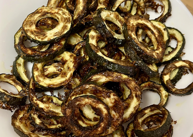 Crispy zucchini chips